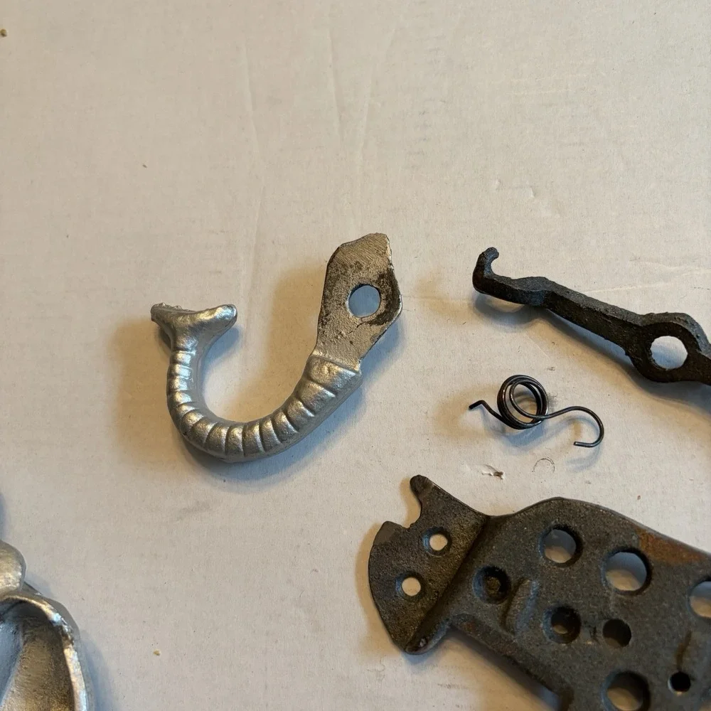 Vintage Silver Cast Iron Elephant Cigarette Dispenser Mechanical Tail Lever Toy